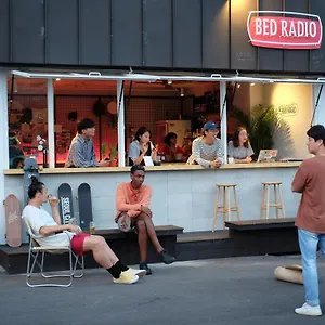 Bed Radio Dongmoon Guest house